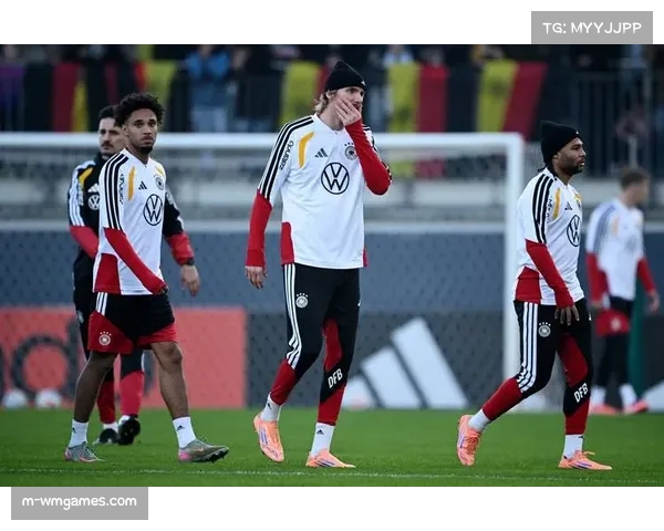 德国队主帅纳格尔斯曼谈及选人标准:强调球员在压力下的第一脚处理球能力